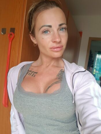 yourmonicaa