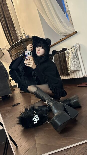 YourSmallDoll