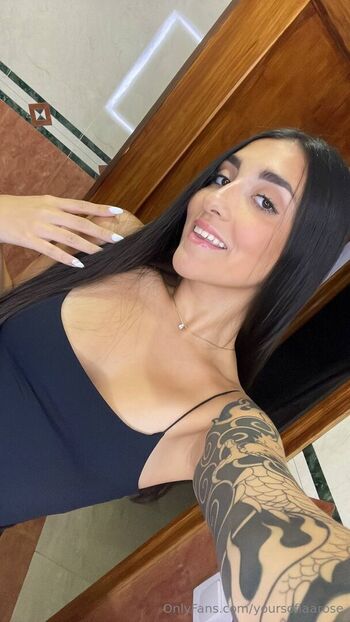 yoursofiaarose