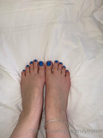 yourstrulymsfeet
