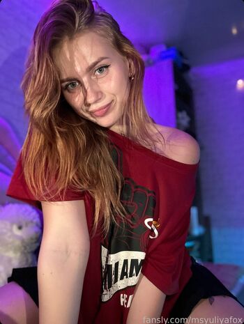 Yuliya Fox