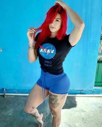 Yumi Mello