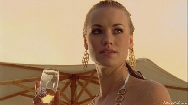 Yvonne Strahovski