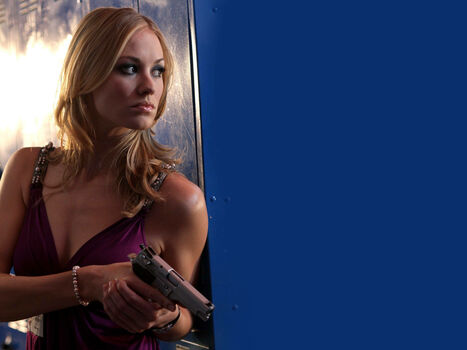 Yvonne Strahovski