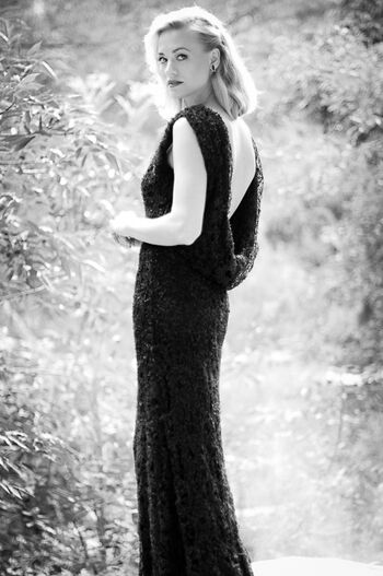 Yvonne Strahovski