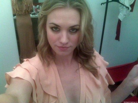 Yvonne Strahovski