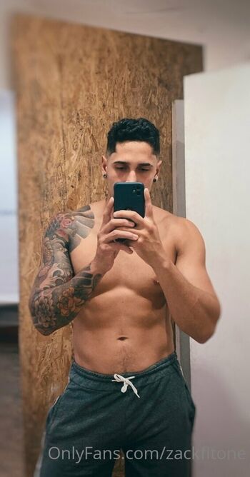 zackfitone