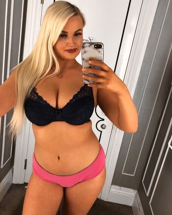 Zandra May