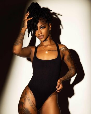 Zaria Linton