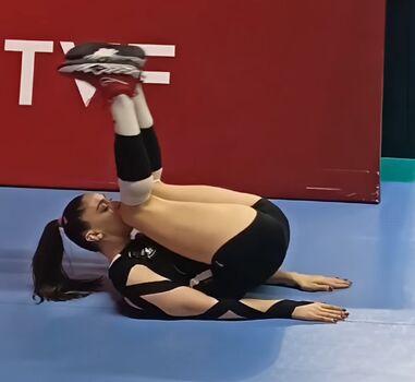Zehra Güneş