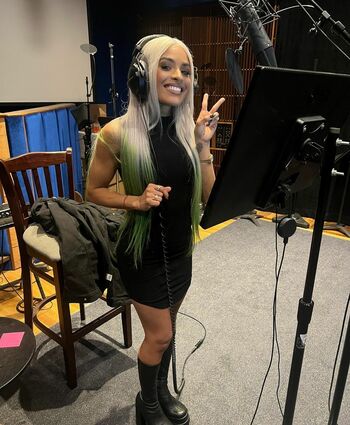 Zelina Vega
