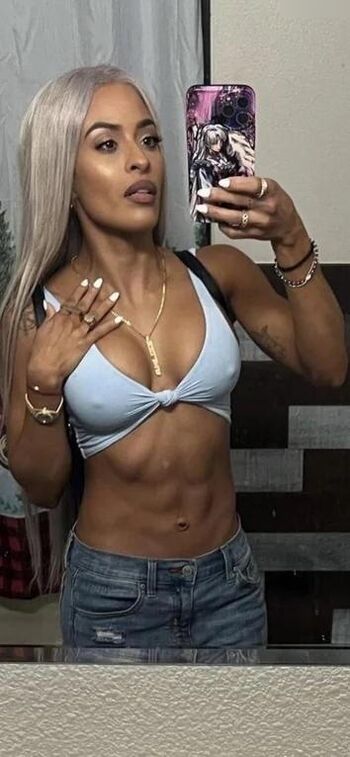 Zelina Vega