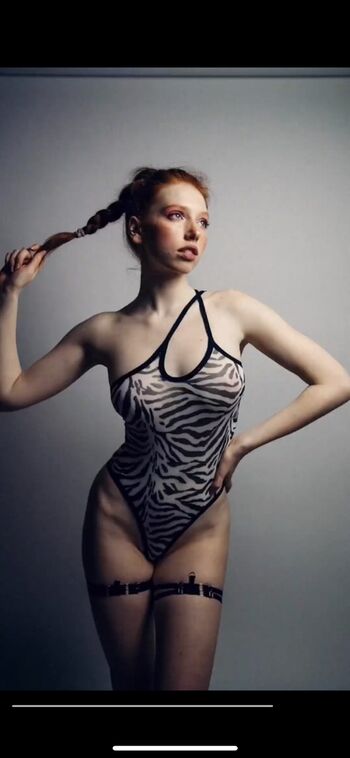 Zhenya_foxxx