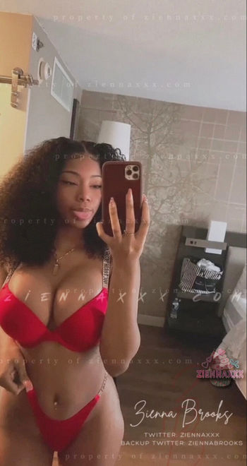 ziennaxxx