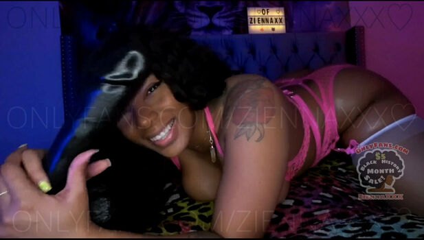 ziennaxxx
