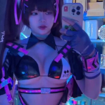 ZinieQ Cosplayer