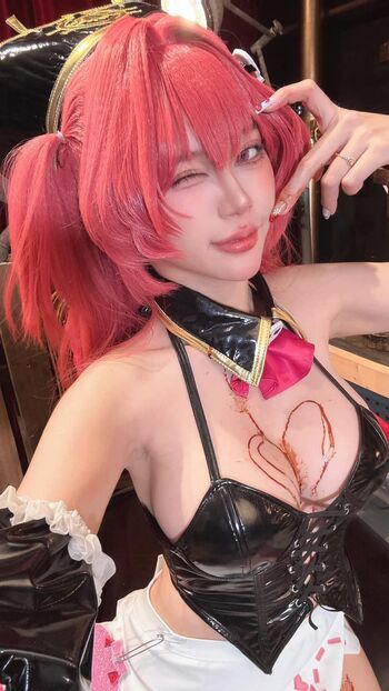 ZinieQ Cosplayer