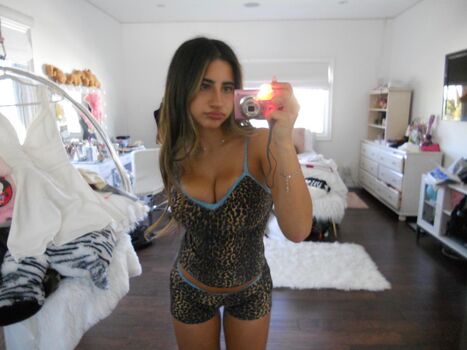Zoe Ducorsky
