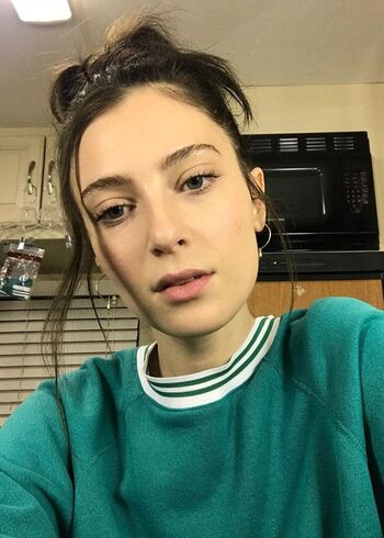 Zoe Levin