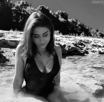 Zoe Matthea