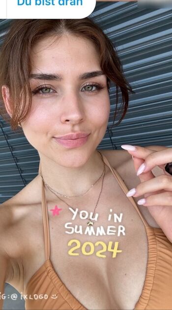 Zoe Matthea