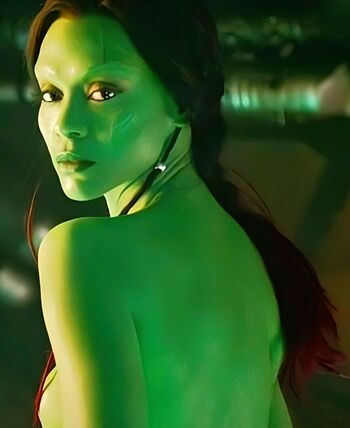 Zoe Saldana