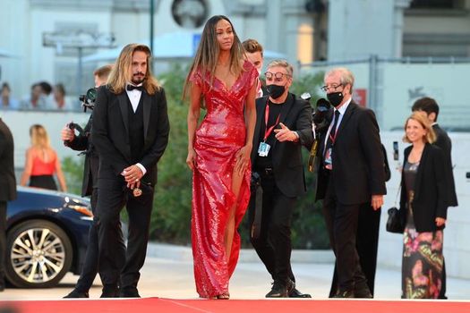 Zoe Saldana