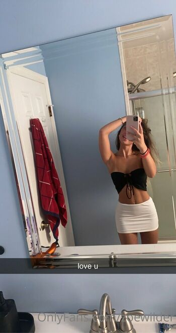 Zoe Wilder