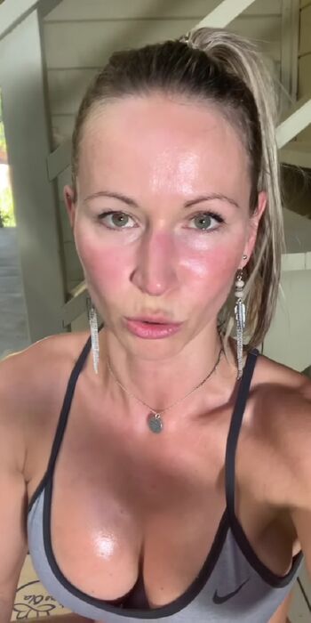 Zuzka Light