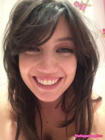 Daisy Lowe