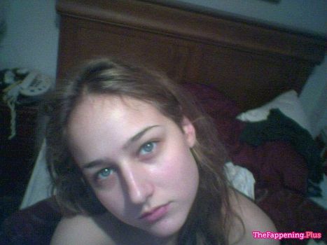 Leelee Sobieski
