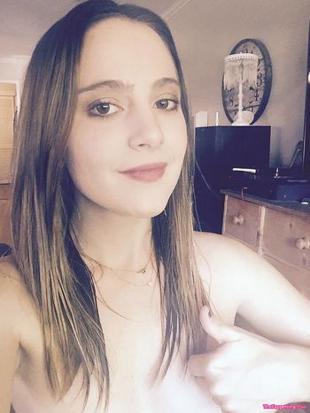 Alexa Nikolas