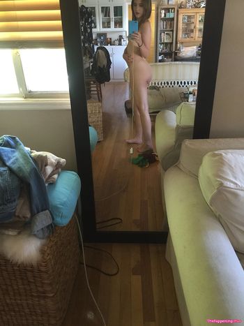 Alexa Nikolas