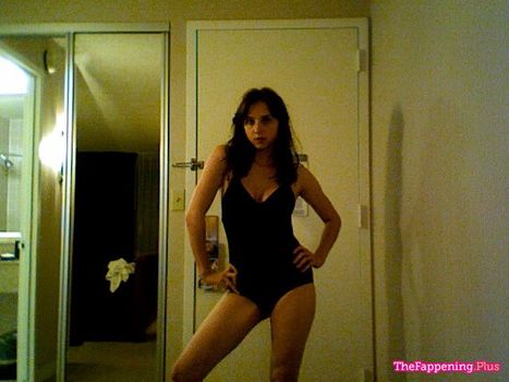 Zoe Kazan