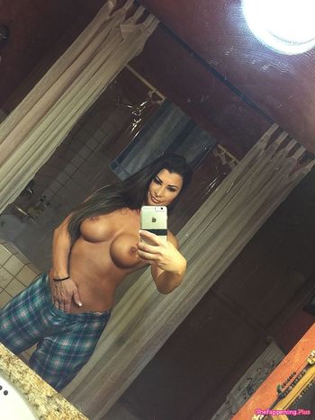 Lisa Marie Varon