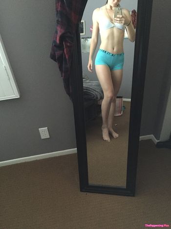 Mackenzie Lintz
