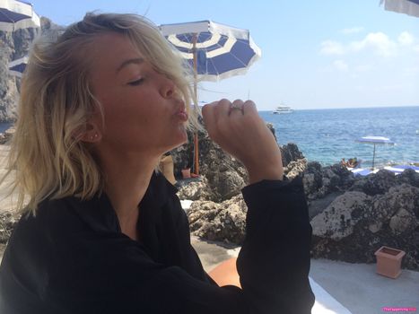 Lara Bingle