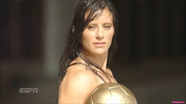 Ali Krieger