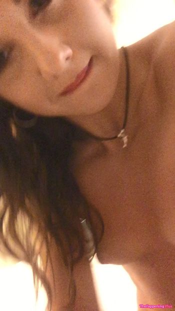 Zizi Strallen