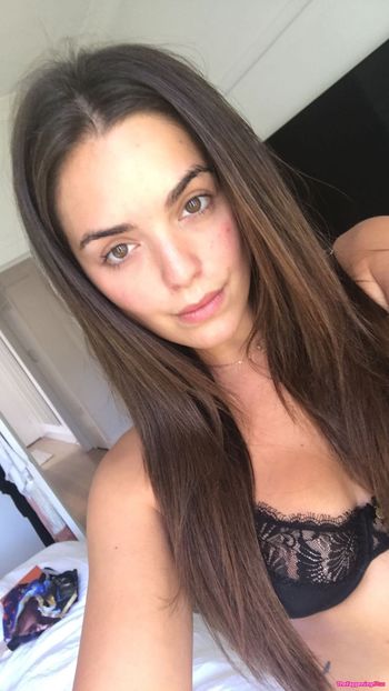 Olympia Valance